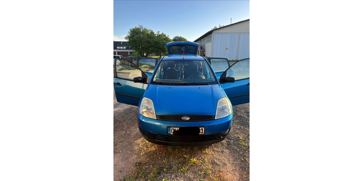 Ford Fiesta 200.300 km 1.500 &euro; Neubulach 75387