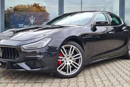 Maserati Ghibli 57.375 km 57.800 € Königsbrunn 86343
