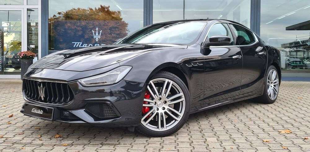 Maserati Ghibli 57.375 km 57.800 € Königsbrunn 86343
