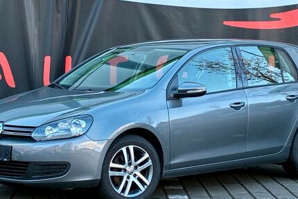 VW Golf 110.000 km 7.990 &euro; Mühlheim am main 63165