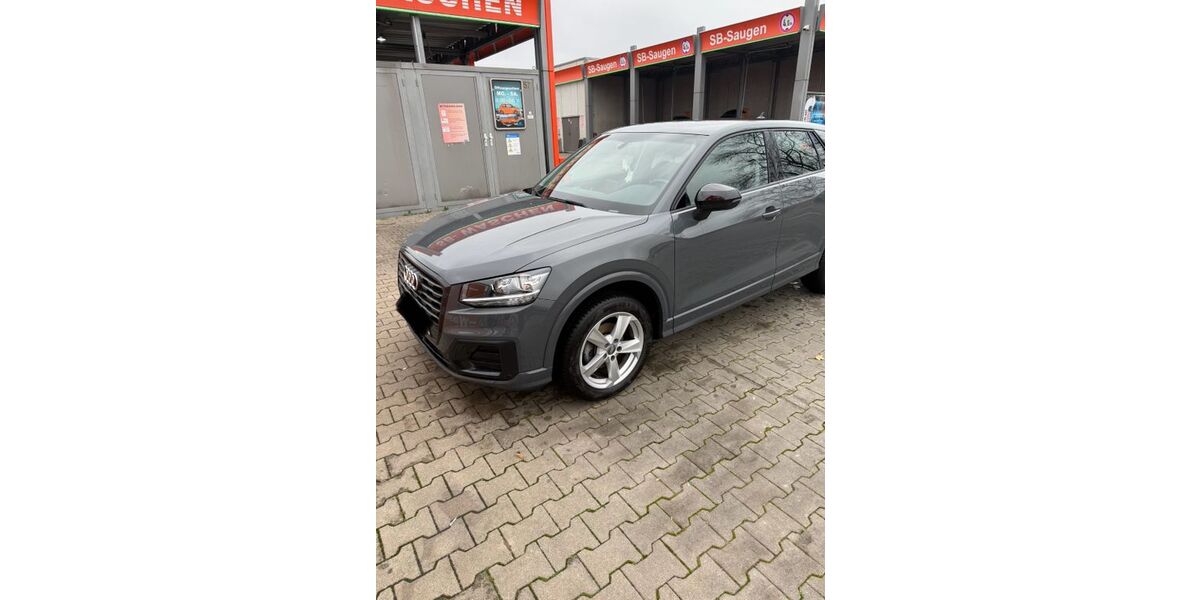 Audi Q2 29.000 km 18.499 € Duisburg 47198