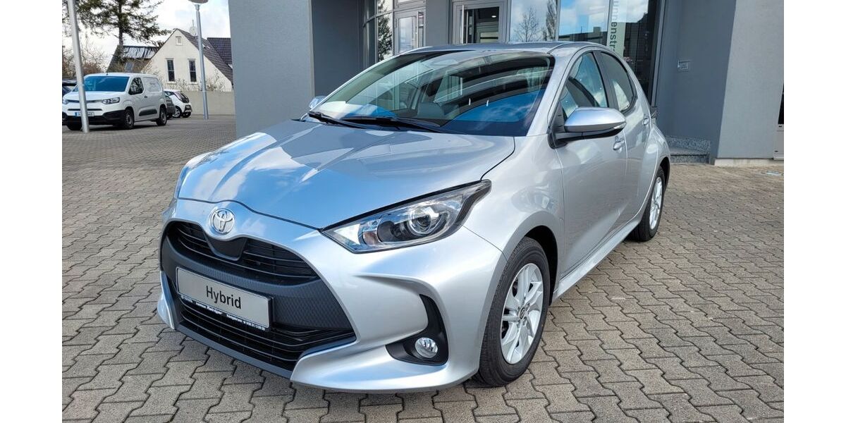 Toyota Yaris 16.250 km 20.899 &euro; Königsbrunn / Augsburg 86343