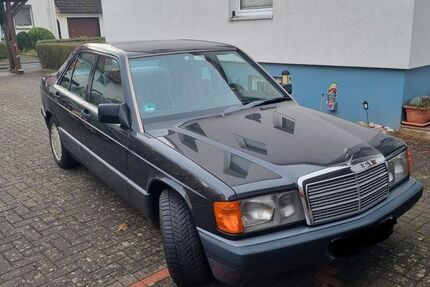 Mercedes-Benz 190 126.000 km 6.499 &euro; Dassel 37586