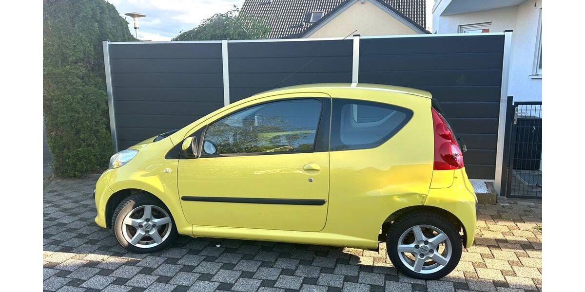 Peugeot 107 223.300 km 999 &euro; Dürmentingen 88525