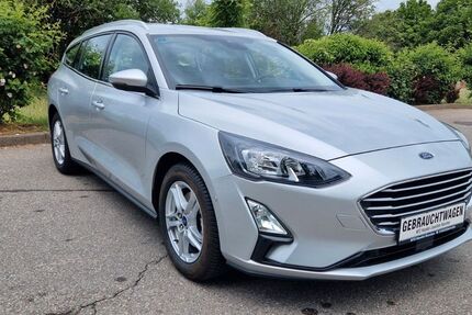 Ford Focus 26.000 km 16.700 &euro; Tübingen-Bühl 72072