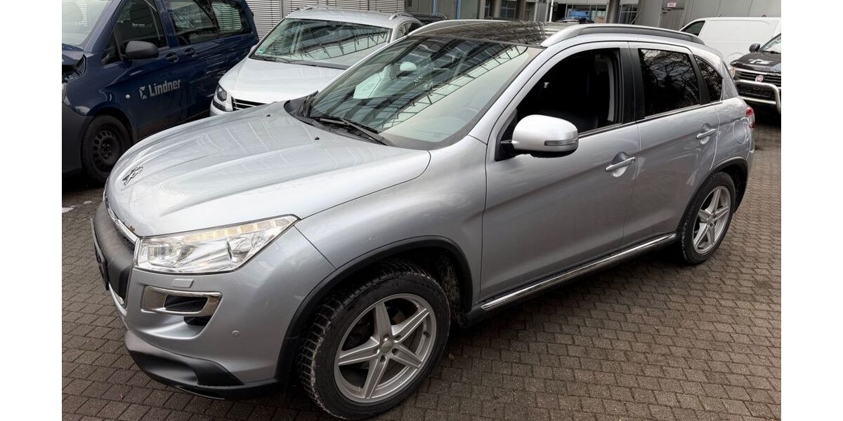 Peugeot 4008 129.000 km 6.980 &euro; München 81827