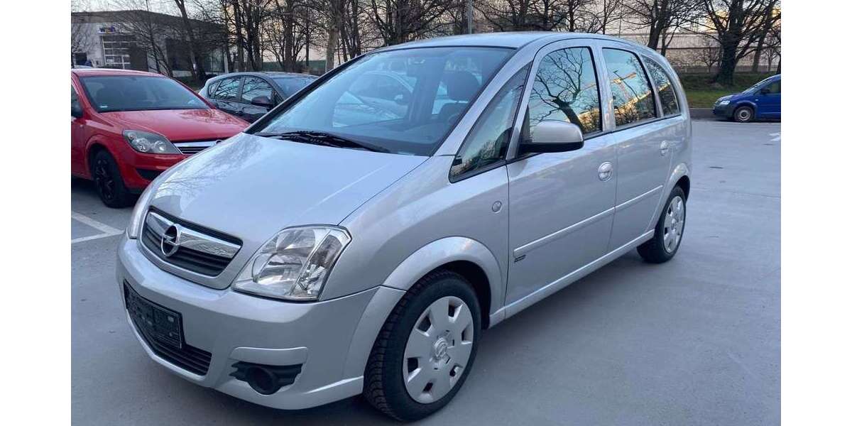 Opel Meriva 57.000 km 3.300 &euro; München 80809
