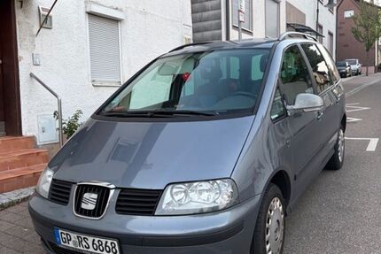 Seat Alhambra 265.000 km 2.799 &euro; Göppingen 73035