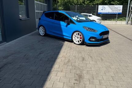 Ford Fiesta 95.000 km 20.000 &euro; Asperg 71679