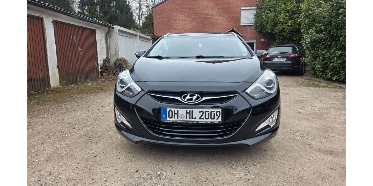 Hyundai i40 249.072 km 5.100 &euro; Malente 23714