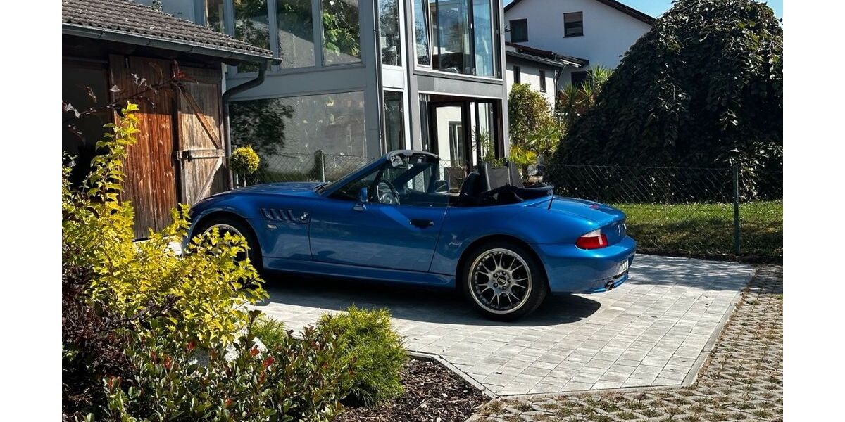 BMW Z3 229.000 km 7.499 &euro; München 81829
