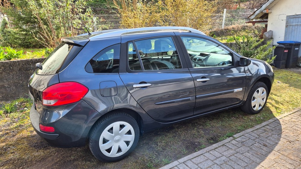 Renault Clio 190.800 km 2.750 &euro; Bad Säckingen 79713