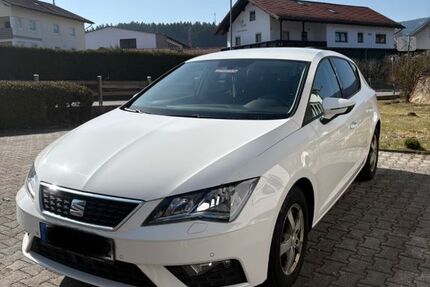 Seat Leon 129.500 km 9.999 &euro; Achslach 94250