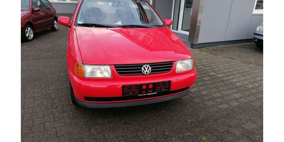 VW Polo 94.000 km 2.300 &euro; friedrichsdorf 61381