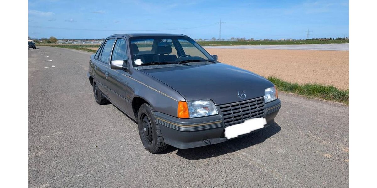 Opel Kadett 101.900 km 3.500 &euro; Karlsruhe 76149