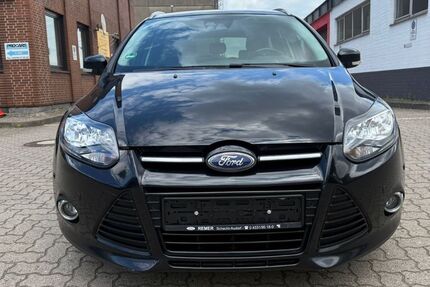 Ford Focus 184.000 km 6.495 € Hamburg 20537
