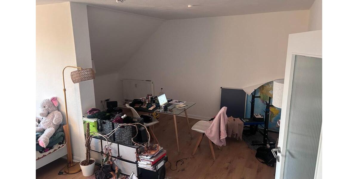 Dachgeschoßwohnung Bremen Schwachhausen - 2 Zimmer, 56 m&sup2;, 550&euro; | Angebot:26251820