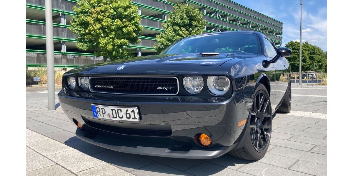 Dodge Challenger 89.200 km 30.000 &euro; Heilbronn 74074