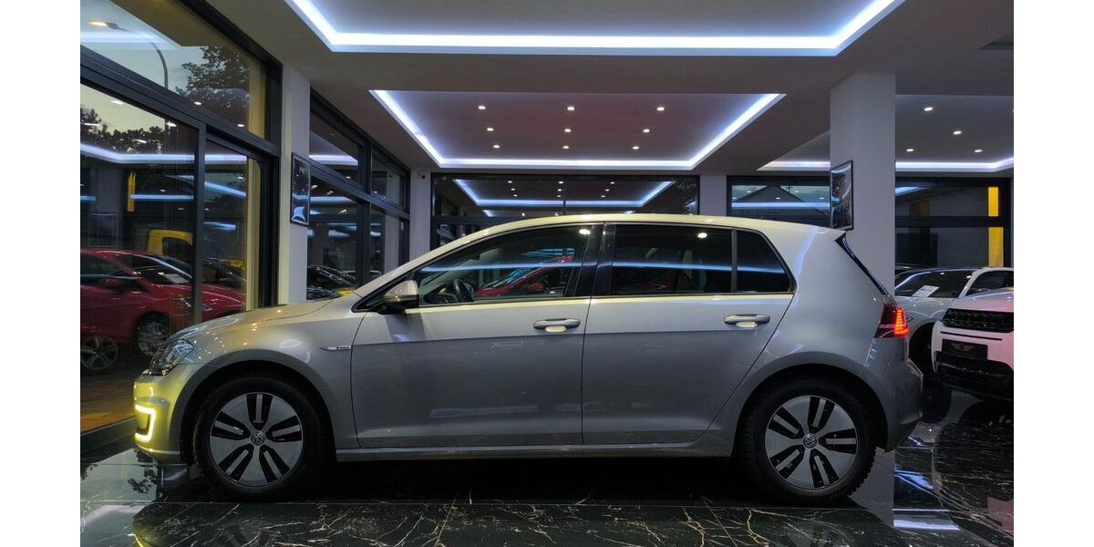 VW Golf 118.302 km 9.350 &euro; Denkingen 78588
