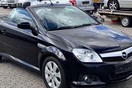 Opel Tigra 78.300 km 4.950 &euro; Bornheim 53332