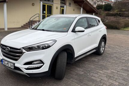 Hyundai TUCSON 82.395 km 15.500 &euro; Schwarzach 74869