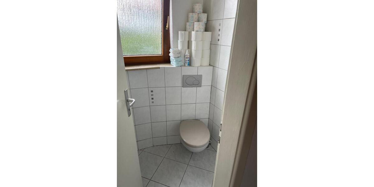 Erdgeschoßwohnung Essingen - 5.5 Zimmer, 117 m&sup2;, 325.000&euro; | Angebot:26820070