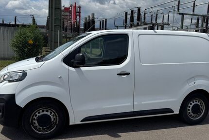 Peugeot Expert 144.000 km 5.900 &euro; Lahr 77933