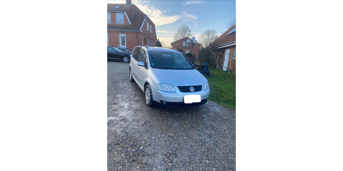 VW Touran 259.000 km 3.000 &euro; Heiligenhafen 23774