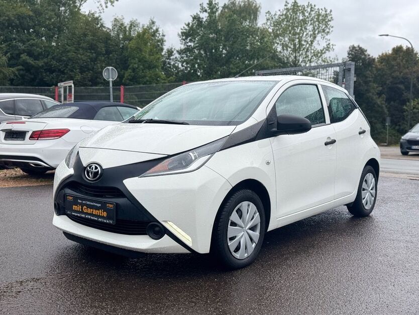 Toyota Aygo (X) 48.800 km 8.990 € Saarlouis 66740