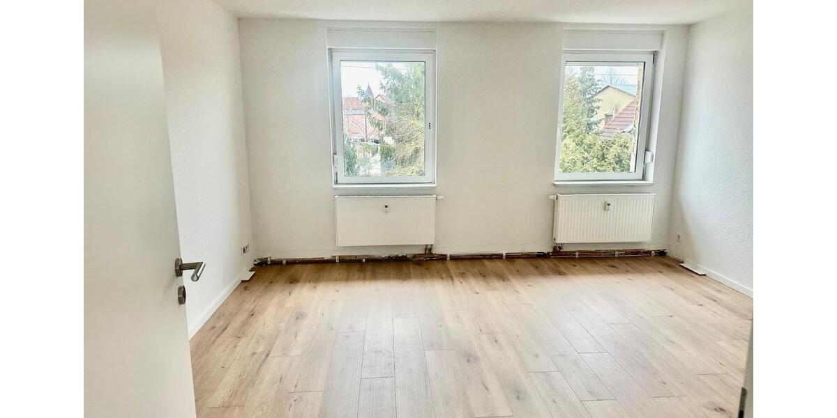 Etagenwohnung Bitterfeld-Wolfen Greppin - 3 Zimmer, 84 m&sup2;, 630&euro; | Angebot:25614501