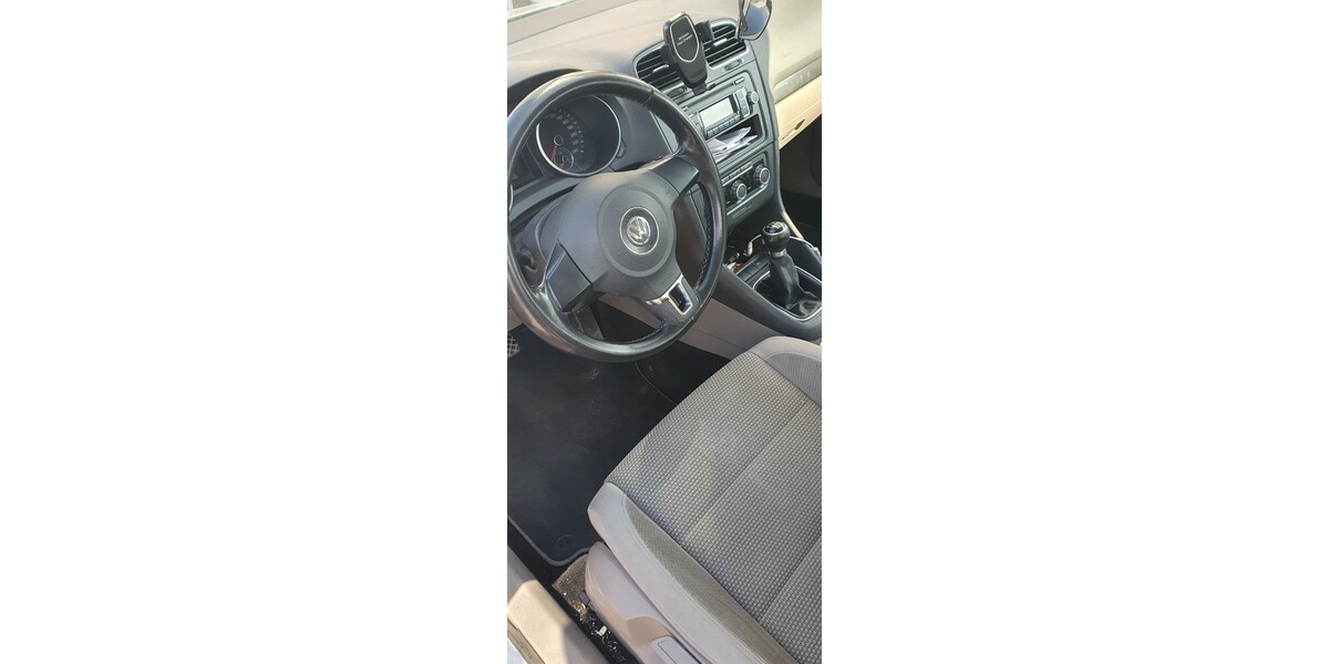 VW Golf VI 276.423 km 5.500 € Ergolding 84030