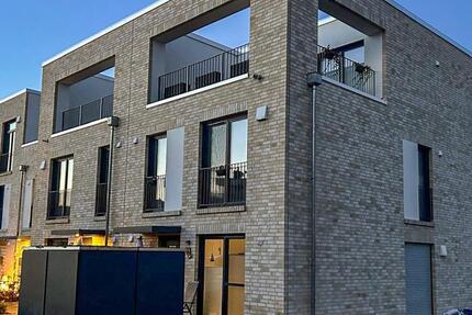 Haus Wolfsburg Almke - 5 Zimmer, 160 m&sup2;, 1.975&euro; | Angebot:22524853