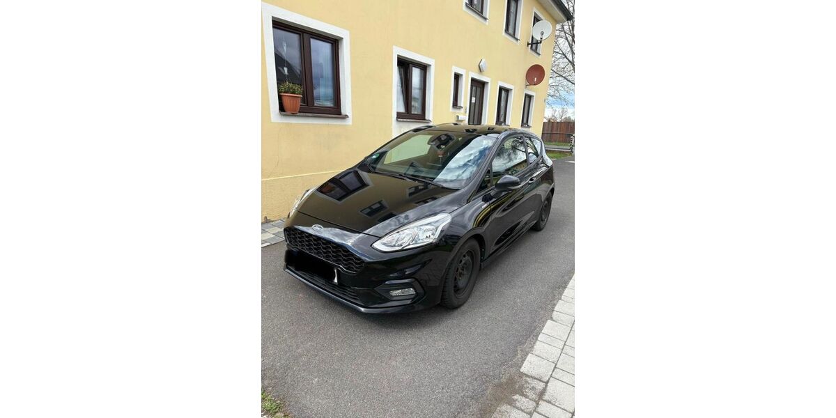 Ford Fiesta 209.000 km 5.499 &euro; Tirschenreuth 95643