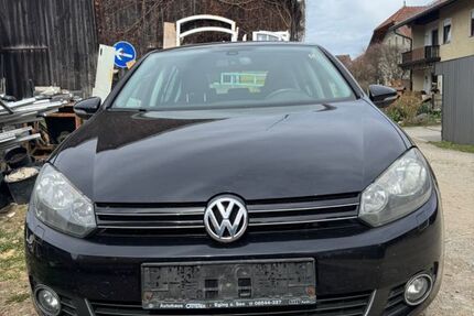 VW Golf 121.000 km 6.000 &euro; Grainet 94143