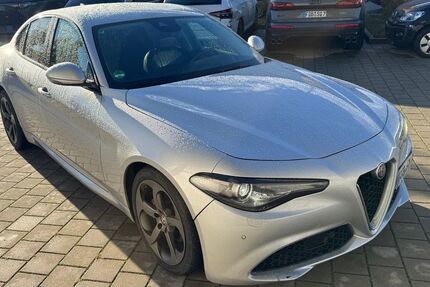 Alfa Romeo Giulia 121.000 km 15.950 &euro; Egenhofen OT Unterschweinbach 82281