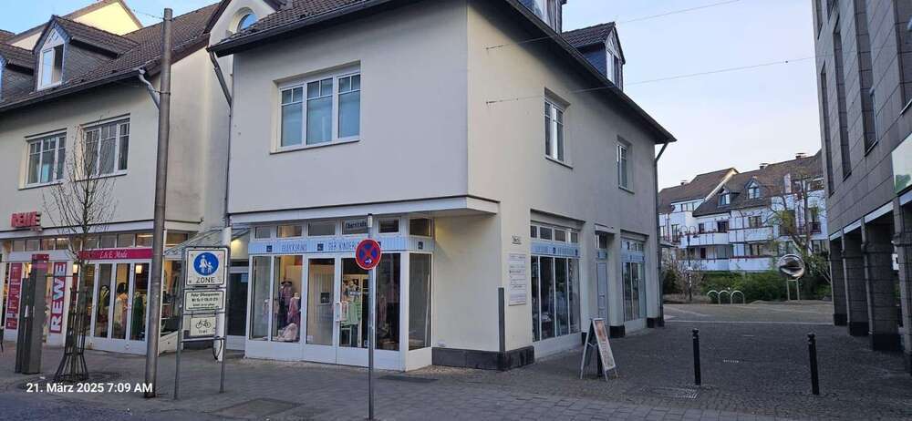 Einzelhandel in Ratingen 3.000 € 116.81 m²