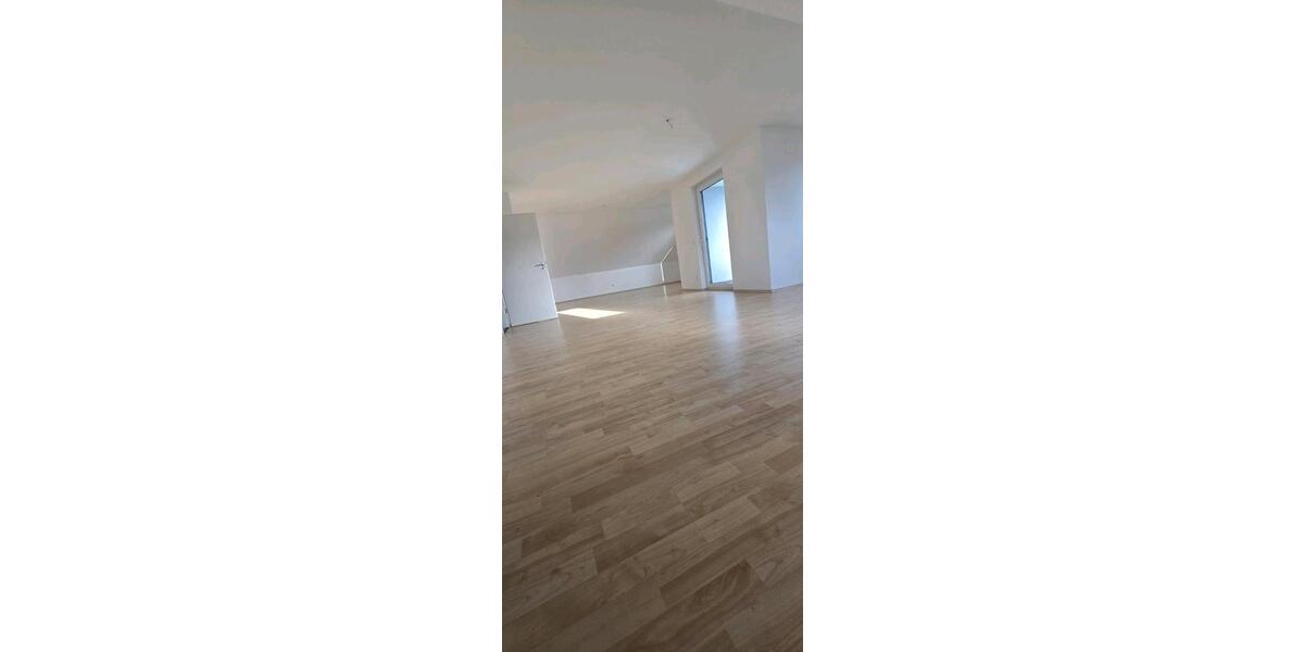 Dachgeschoßwohnung Herford Diebrock - 4 Zimmer, 105 m&sup2;, 239.000&euro; | Angebot:25382915