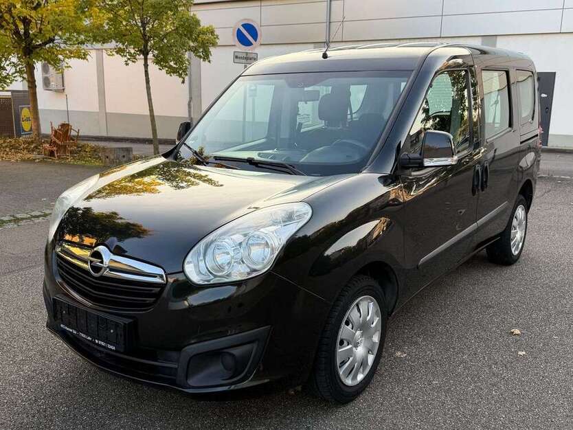 Opel Combo 87.000 km 7.999 € Lahr/Schwarzwald 77933