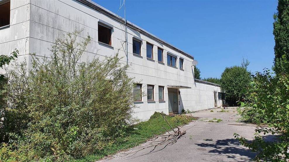 Für Bauträger geeignet! WOHN- u. GEWERBEOBJEKT (Abrissobj.) mit großem Grundstück (Mischgebiet) in ALTÖTTING-SÜD