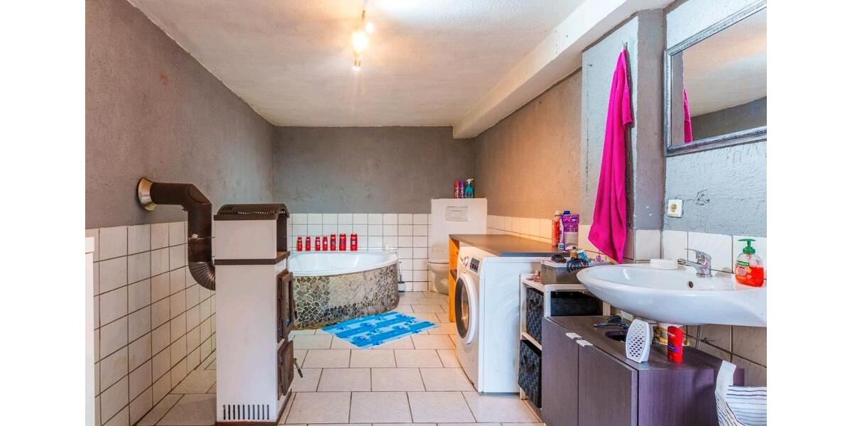 Einfamilienhaus Ballenstedt - 6 Zimmer, 190 m&sup2;, 45.000&euro; | Angebot:26535773