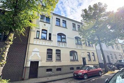 Charmante 5,5-Zimmer Wohnung mit eigenem Garten