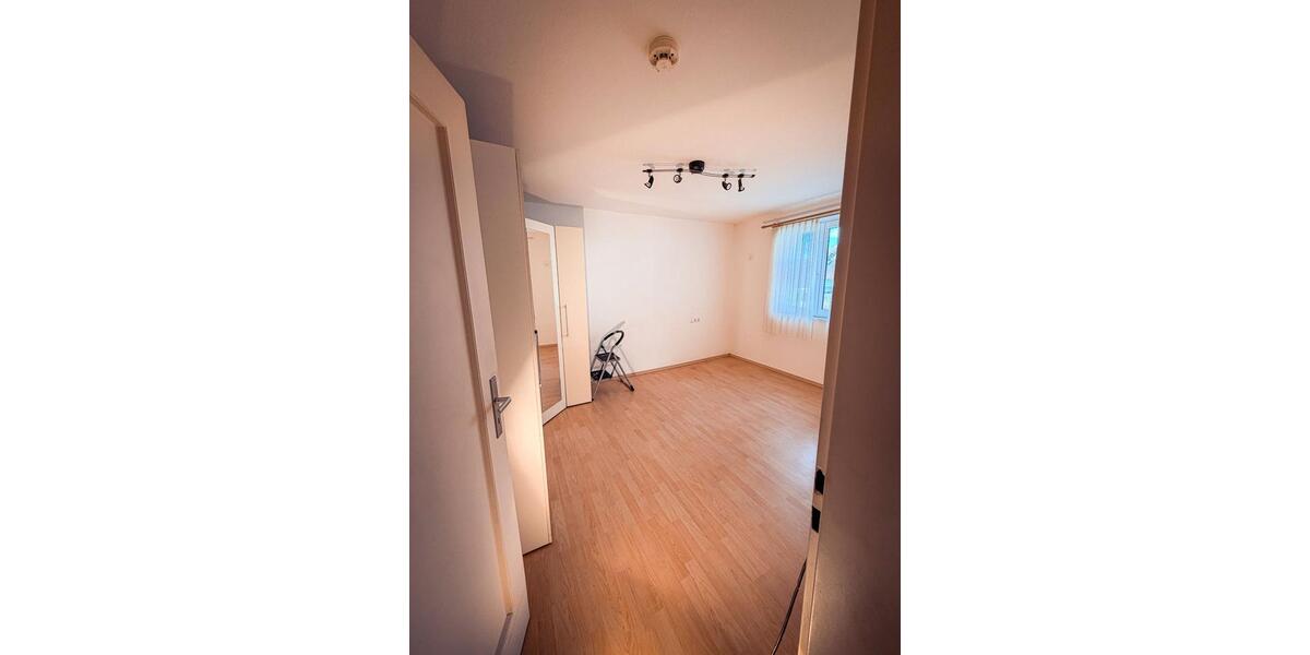 Etagenwohnung Bad Urach - 3 Zimmer, 63 m&sup2;, 169.000&euro; | Angebot:26439576