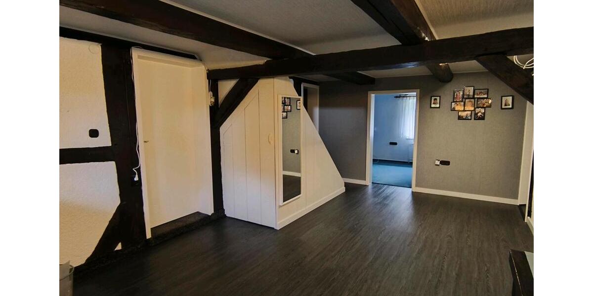 Mehrfamilienhaus, Wohnhaus Bad Driburg - 4 Zimmer, 190 m&sup2;, 149.000&euro; | Angebot:26916593