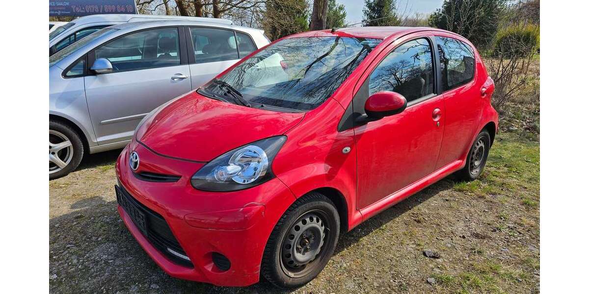 Toyota Aygo 193.652 km 2.399 &euro; Am Mellensee 15838