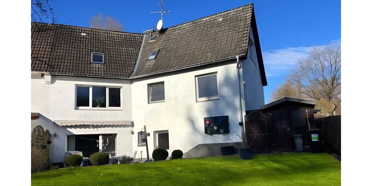 Doppelhaushälfte Reinfeld - 5 Zimmer, 130 m&sup2;, 390.000&euro; | Angebot:25969583
