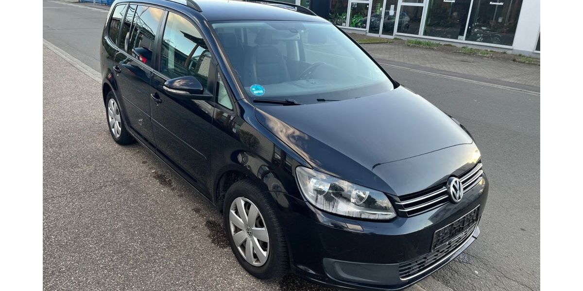 VW Touran 287.079 km 3.999 &euro; Hockenheim 68766