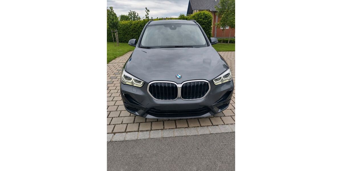 BMW X1 88.000 km 25.600 &euro; Fridolfing 83413