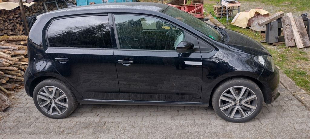 Seat Mii 23.000 km 13.700 &euro; Grafling 94539