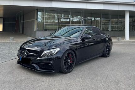 Mercedes C 63 AMG