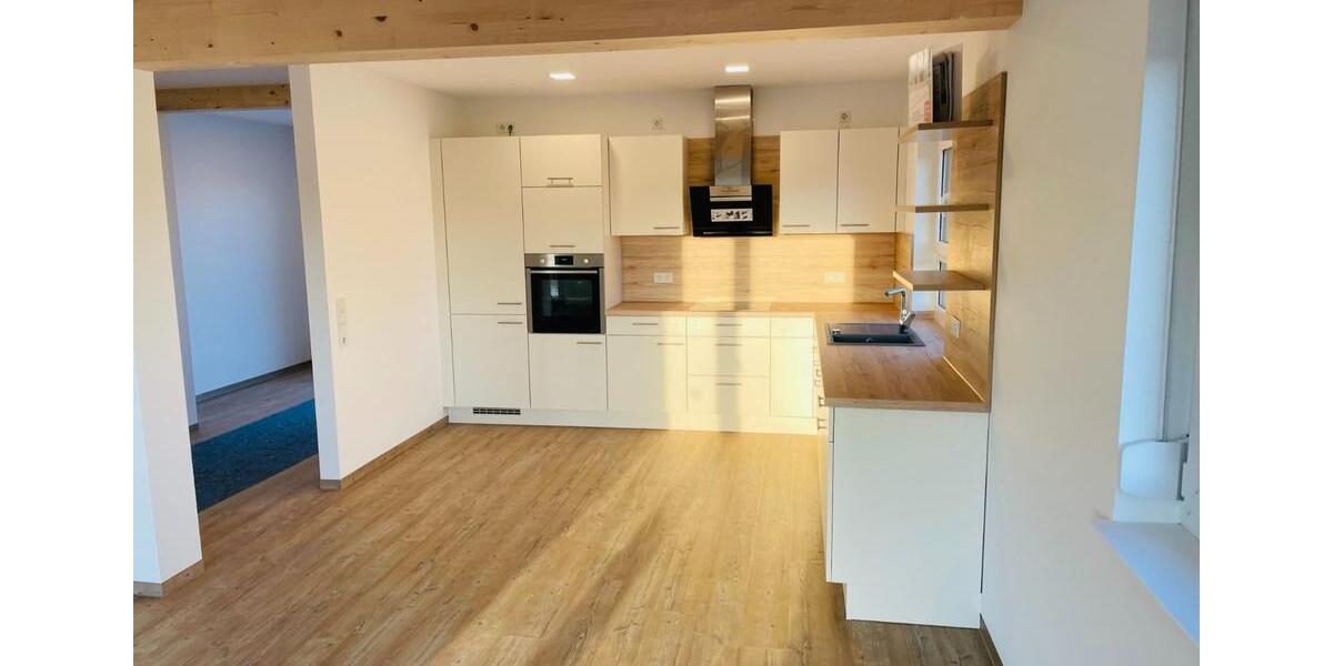 Doppelhaushälfte Hohenroth - 4.5 Zimmer, 122 m&sup2;, 1.195&euro; | Angebot:24835509